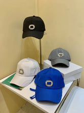 Load image into Gallery viewer, Centerpiece Hat